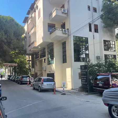 Ema's * Durres